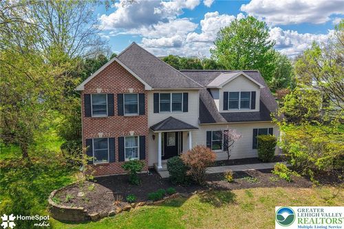 1680 Deer Path Rd, Forks Twp, PA, 18040-8166 | Card Image