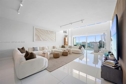 2004-400 Sunny Isles Blvd, Sunny Isles Beach, FL, 33160-5080 | Card Image