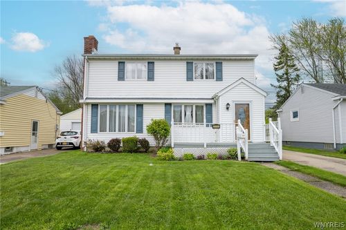 5115 Morgan Pkwy, Hamburg, NY, 14075-5530 | Card Image