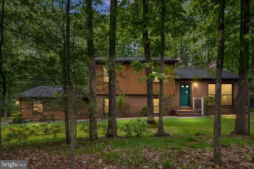 11154 Alum Springs Rd, Culpeper, VA, 22701-7011 | Card Image