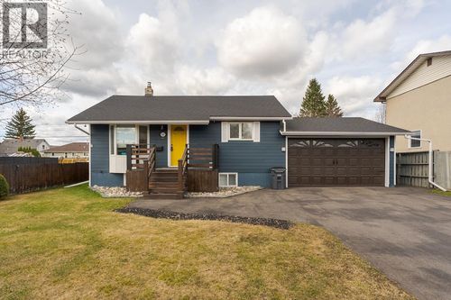 1745 Norwood St, Prince George, BC, V2L1X7 | Card Image
