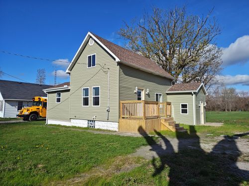 301 N Starke St, Hamlet, IN, 46532-9704 | Card Image