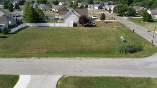 535 Elizabeth Dr, Owosso, MI, 48867-9147 | Card Image