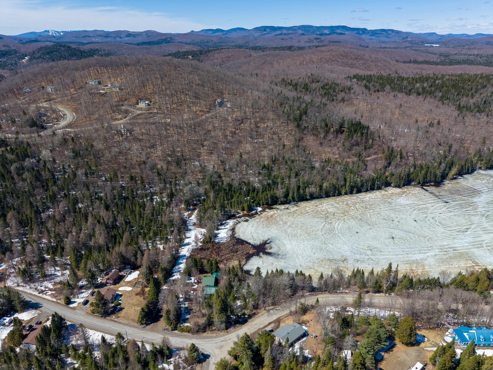 Land in Sainte-Lucie-des-Laurentides 2