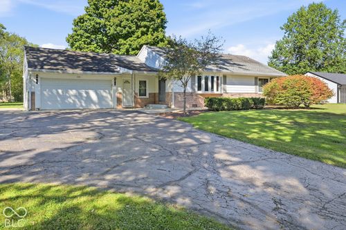 208 West Dr, Fortville, IN, 46040-1251 | Card Image