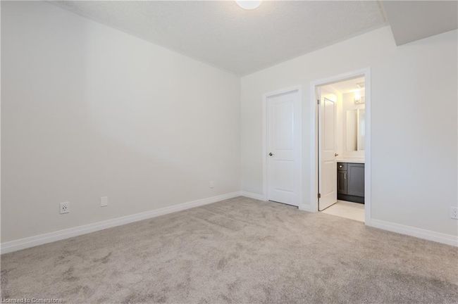 D057 - 142 Foamflower Pl, Townhouse with 3 bedrooms, 2 bathrooms and 1 parking in Waterloo ON | Image 22