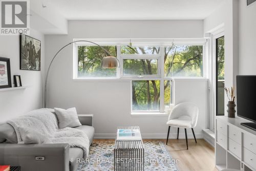 301-2220 Lake Shore Blvd W, Etobicoke, ON, M8V0C1 | Card Image