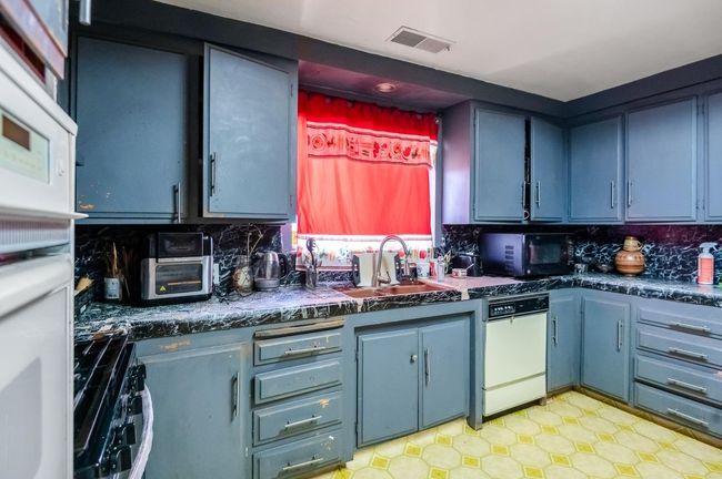 4306 Avenue 50, House other with 5 bedrooms, 0 bathrooms and null parking in Alpaugh CA | Image 31