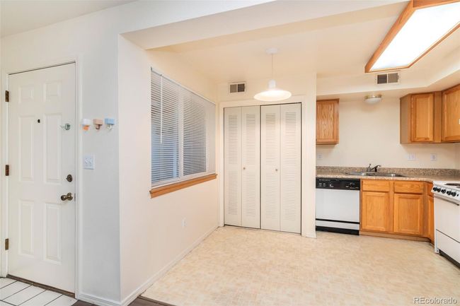 APT-106 - 2850 Aurora Ave, Condo with 1 bedrooms, 1 bathrooms and 1 parking in Boulder CO | Image 5