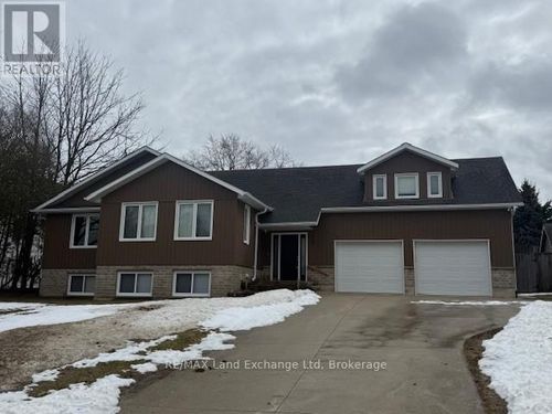 405 Minnie St, Wingham, ON, N0G | Card Image