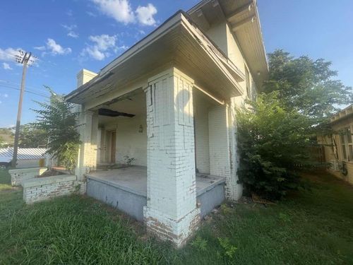 2314 9th St, Wichita Falls, TX, 76301-4031 | Card Image