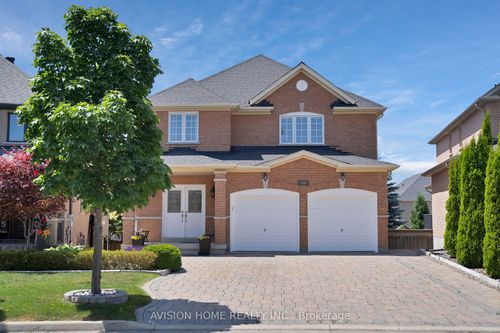 26 Andrew Hill Dr, Woodbridge, ON, L4H0H3 | Card Image