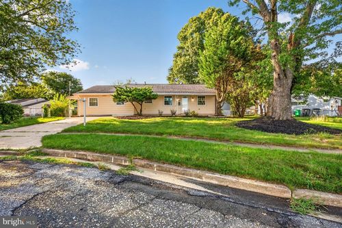 6204 Auth Rd, SUITLAND, MD, 20746-4504 | Card Image
