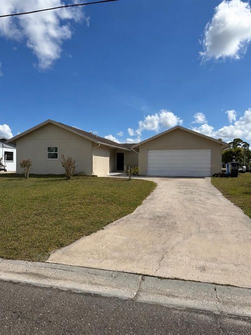 10706 Dowry Ave, Tampa, FL, 33615-3504 | Card Image