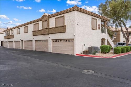 204-6800 Indian Chief Dr, Las Vegas, NV, 89130-1691 | Card Image