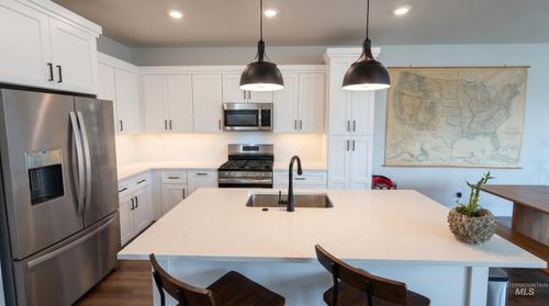 205 S Ripplerock Ln, Star, ID, 83669-1085 | Card Image