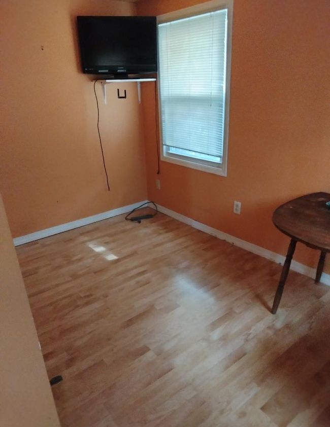 2627 7 Th St W, House other with 3 bedrooms, 2 bathrooms and null parking in Saint Paul MN | Image 7