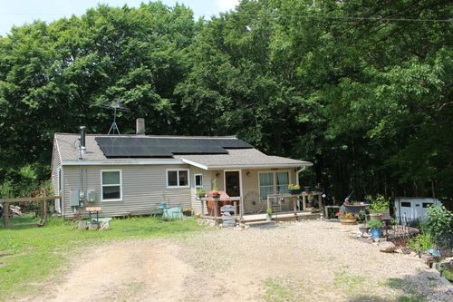 4477 104th Ave, Allegan, MI, 49010-9337 | Card Image