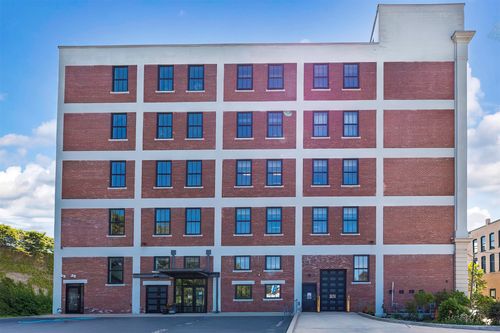 502-1401 State St, Erie, PA, 16501 | Card Image