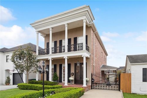 416 Metairie Lawn Dr, Metairie, LA, 70001-4227 | Card Image