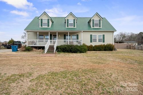 515 Brawley Rd, Cleveland, NC, 27013-8704 | Card Image