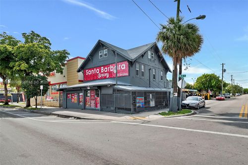 1818 Nw 17th Ave, Miami, FL, 33125-2331 | Card Image