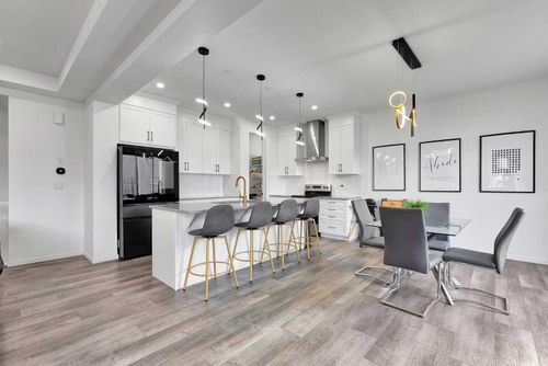 {{alt}} | Card Image