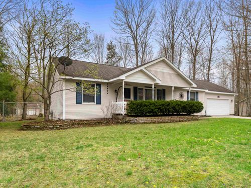 19275 Beechridge Dr, Lake Ann, MI, 49650-9507 | Card Image