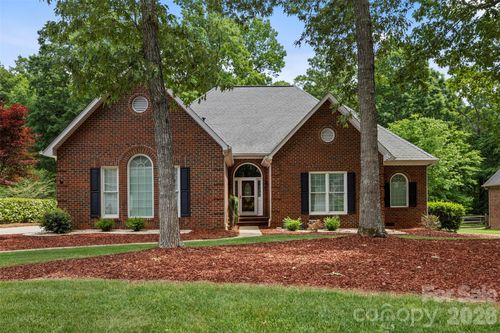 1320 Mill Race Ln, Matthews, NC, 28104-2987 | Card Image