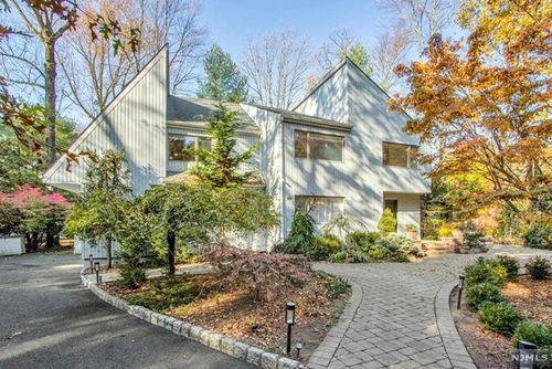 2 Blue Sky Lane, Montvale, NJ, 07645 | Card Image