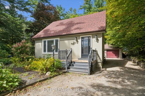 195 Maple Street, Bracebridge, ON, P1L1K4 | Card Image