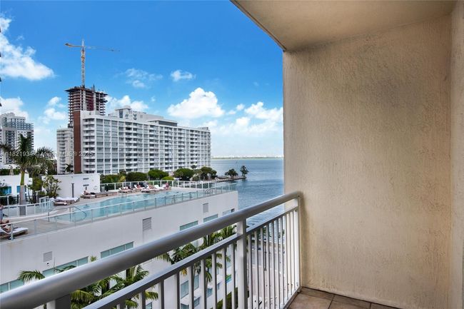 APT-626 - 2000 N Bayshore Dr, Condo with 1 bedrooms, 1 bathrooms and null parking in Miami FL | Image 11