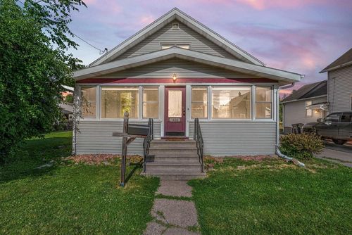 1406 Walnut Street, OSHKOSH, WI, 54901 | Card Image