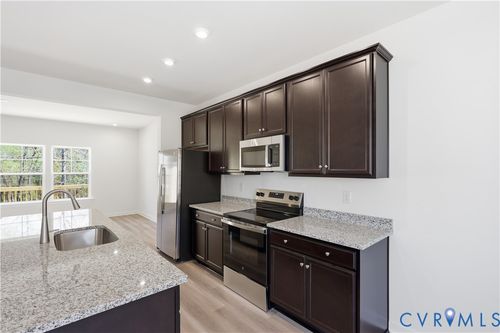 282 Greenpark Rd, Sandston, VA, 23150-1122 | Card Image