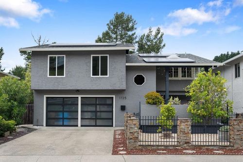 1125 Rainier Ave, Pacifica, CA, 94044-3832 | Card Image
