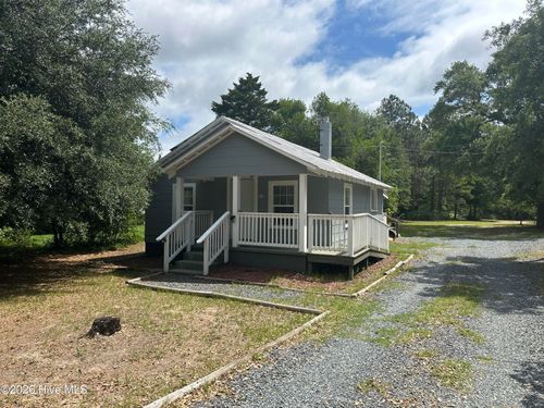 214 N Grace Chapel Church Rd, Hamlet, NC, 28345-8076 | Card Image