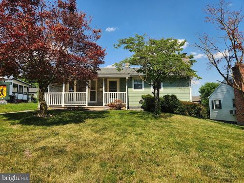 229 N Maple Street, ELIZABETHTOWN, PA, 17022 | Card Image