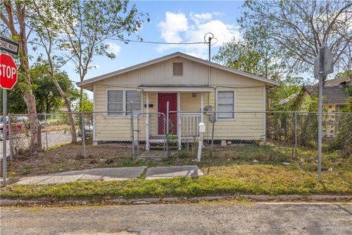 1012 Zaragosa St, San Benito, TX, 78586-3474 | Card Image