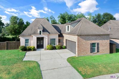 2861 Country Lake Dr, House other with 4 bedrooms, 3 bathrooms and null parking in Zachary LA | Image 1