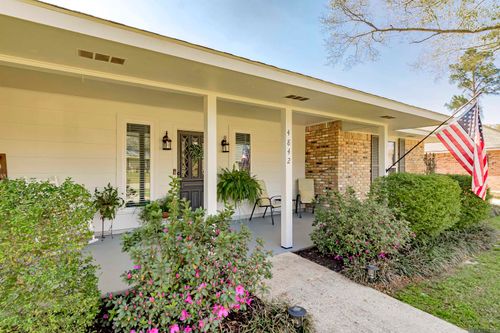 4842 Five Forks Dr, Baton Rouge, LA, 70817-2311 | Card Image