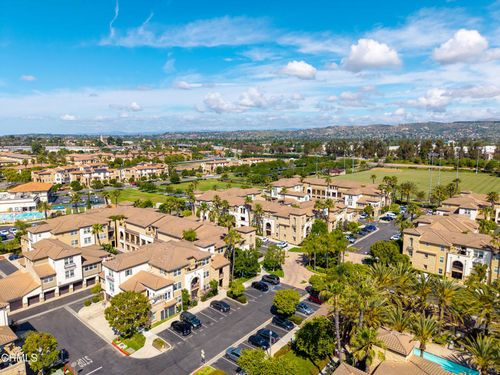 235-259 Riverdale Ct, Camarillo, CA, 93012-7775 | Card Image