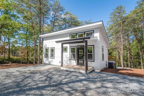 163 Hawk Hollow Dr, Lake Lure, NC, 28746-0433 | Card Image