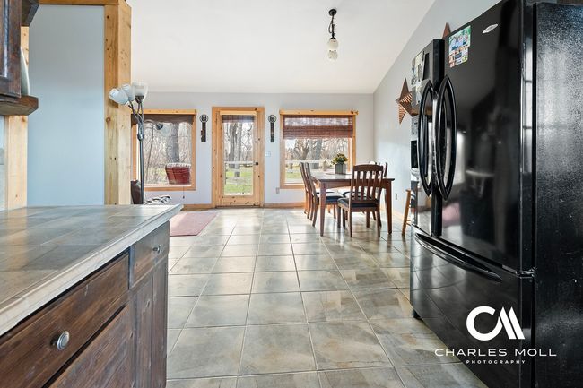 945 Us Highway 287, House other with 2 bedrooms, 1 bathrooms and null parking in Augusta MT | Image 10