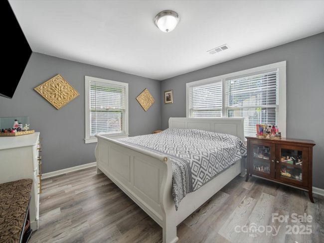 Bedroom 1 | Image 11