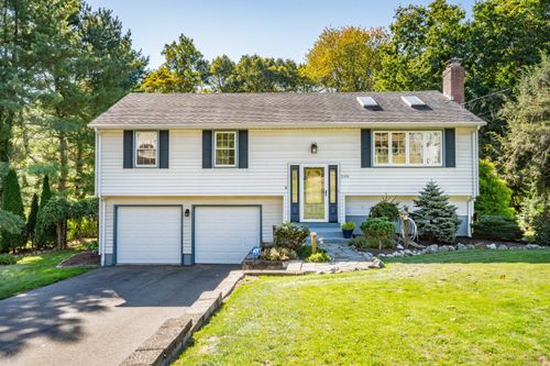 209 Evergreen Rd, Cromwell, CT, 06416-1137 | Card Image