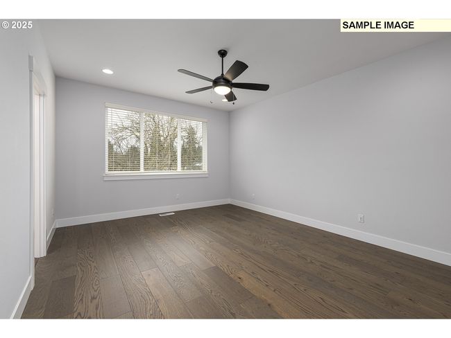 15209 Se Towers Ter, House other with 3 bedrooms, 3 bathrooms and 2 parking in Milwaukie OR | Image 14
