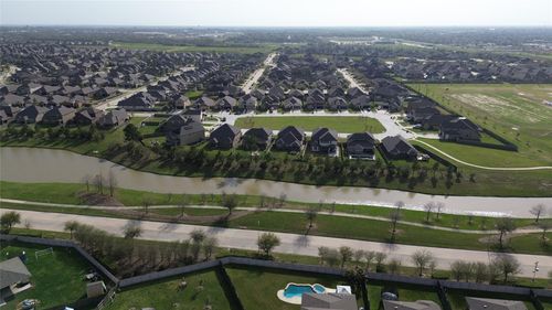1807 Iris Knoll Ln, Pearland, TX, 77089-1728 | Card Image