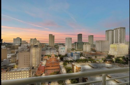apt-2015-133 Ne 2nd Ave, Miami, FL, 33132-2915 | Card Image