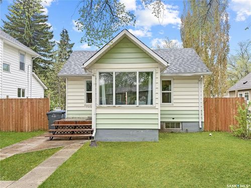 1441 103rd St, North Battleford, SK, S9A1L2 | Card Image