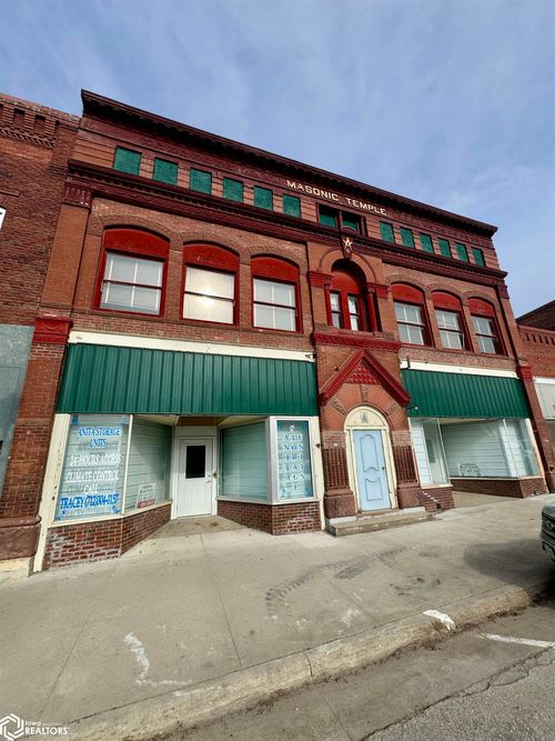 735 Main St, Anita, IA, 50020-1060 | Card Image